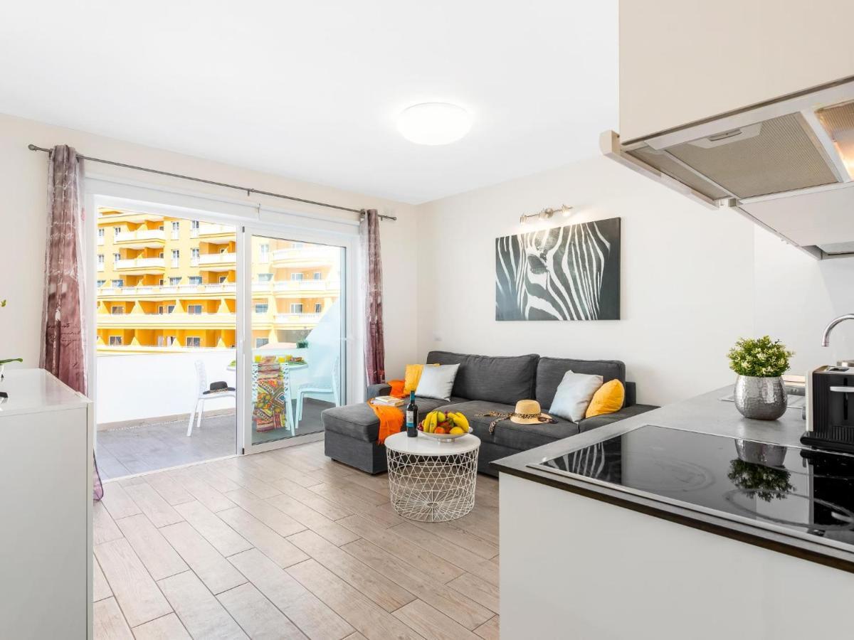 97 Hermosa Marina Primavera Con Terraza Y Piscina 阿德耶 外观 照片
